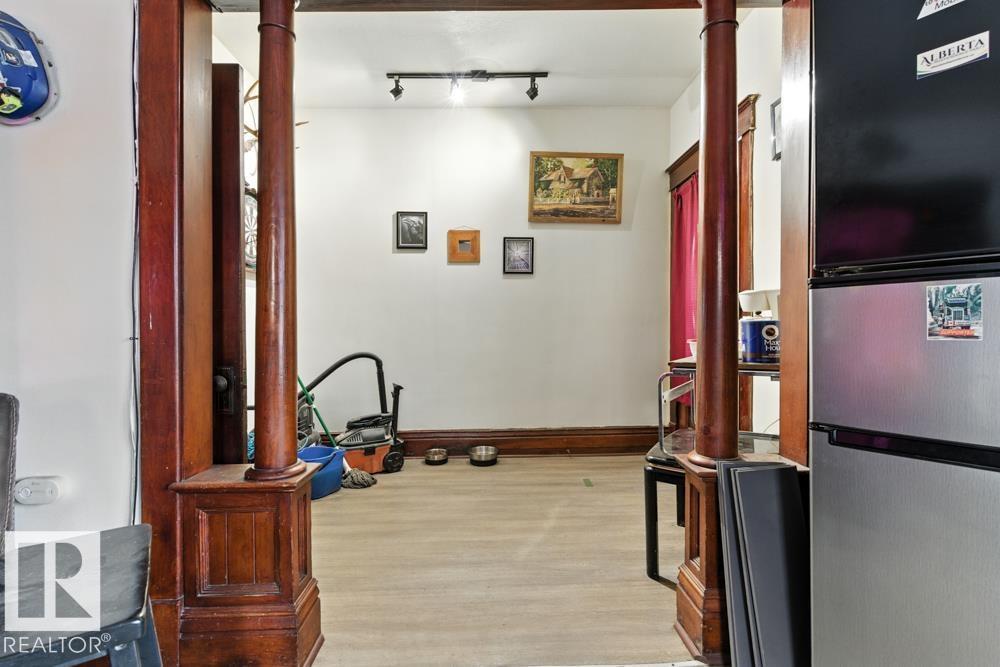 10256 95 ST NW, Edmonton