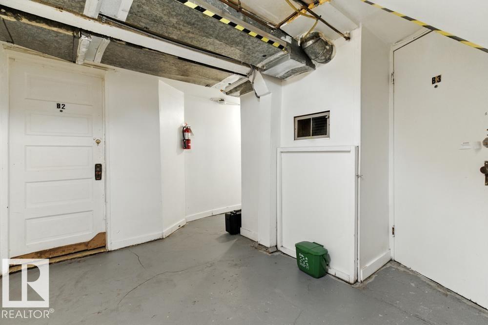 10256 95 ST NW, Edmonton