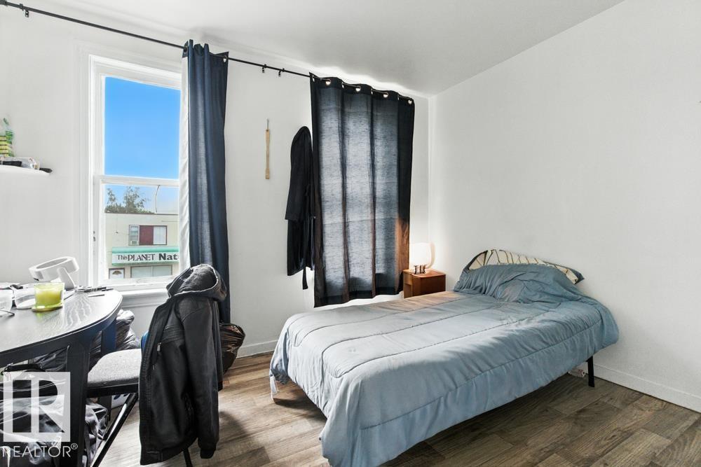 10260 95 ST NW, Edmonton