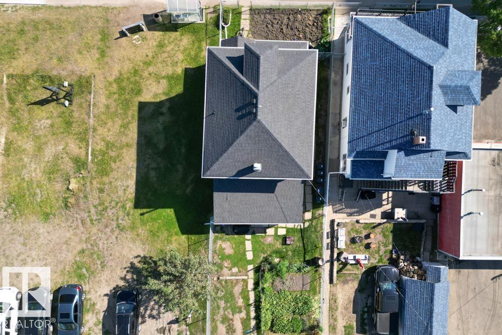 10260 95 ST NW, Edmonton