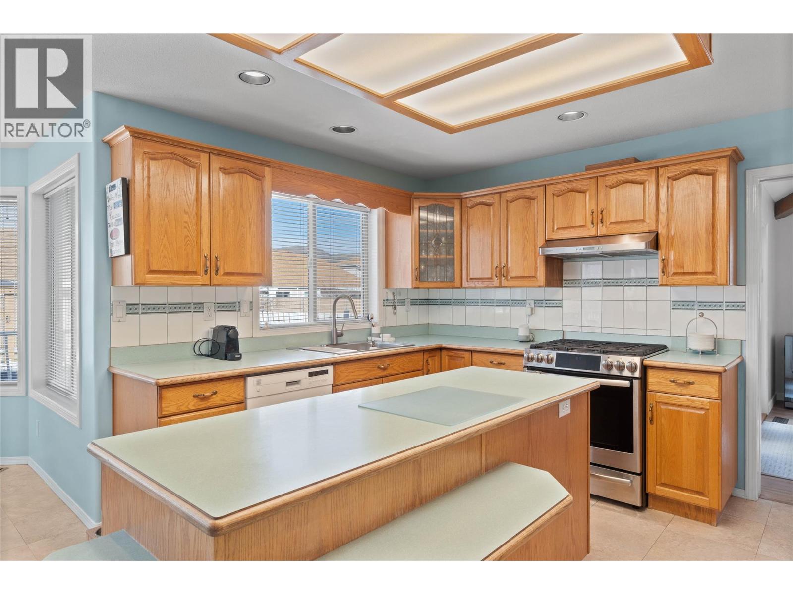 1153 14th Street, Kamloops