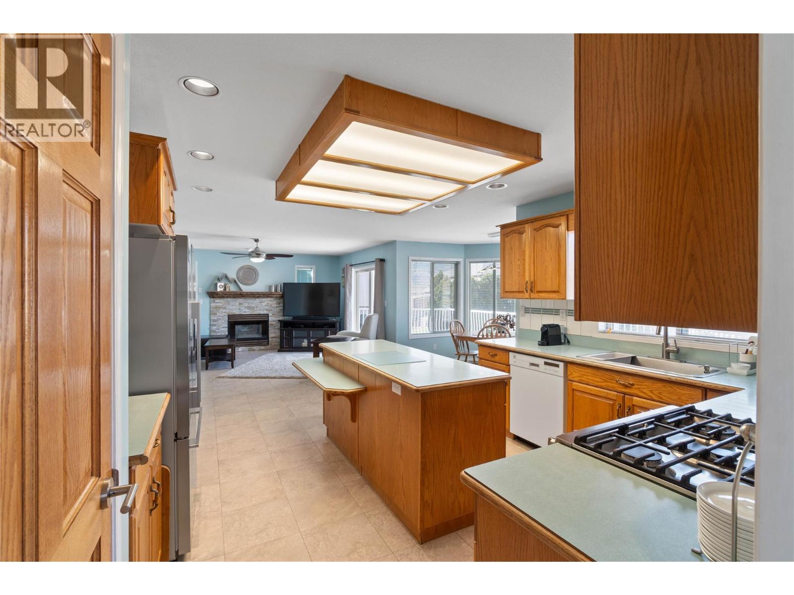 1153 14th Street, Kamloops