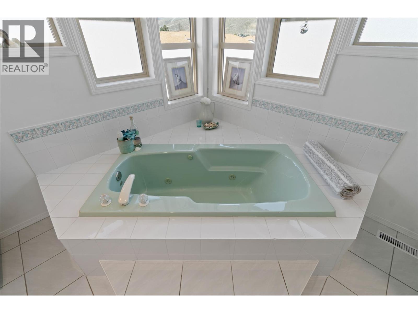 1153 14th Street, Kamloops