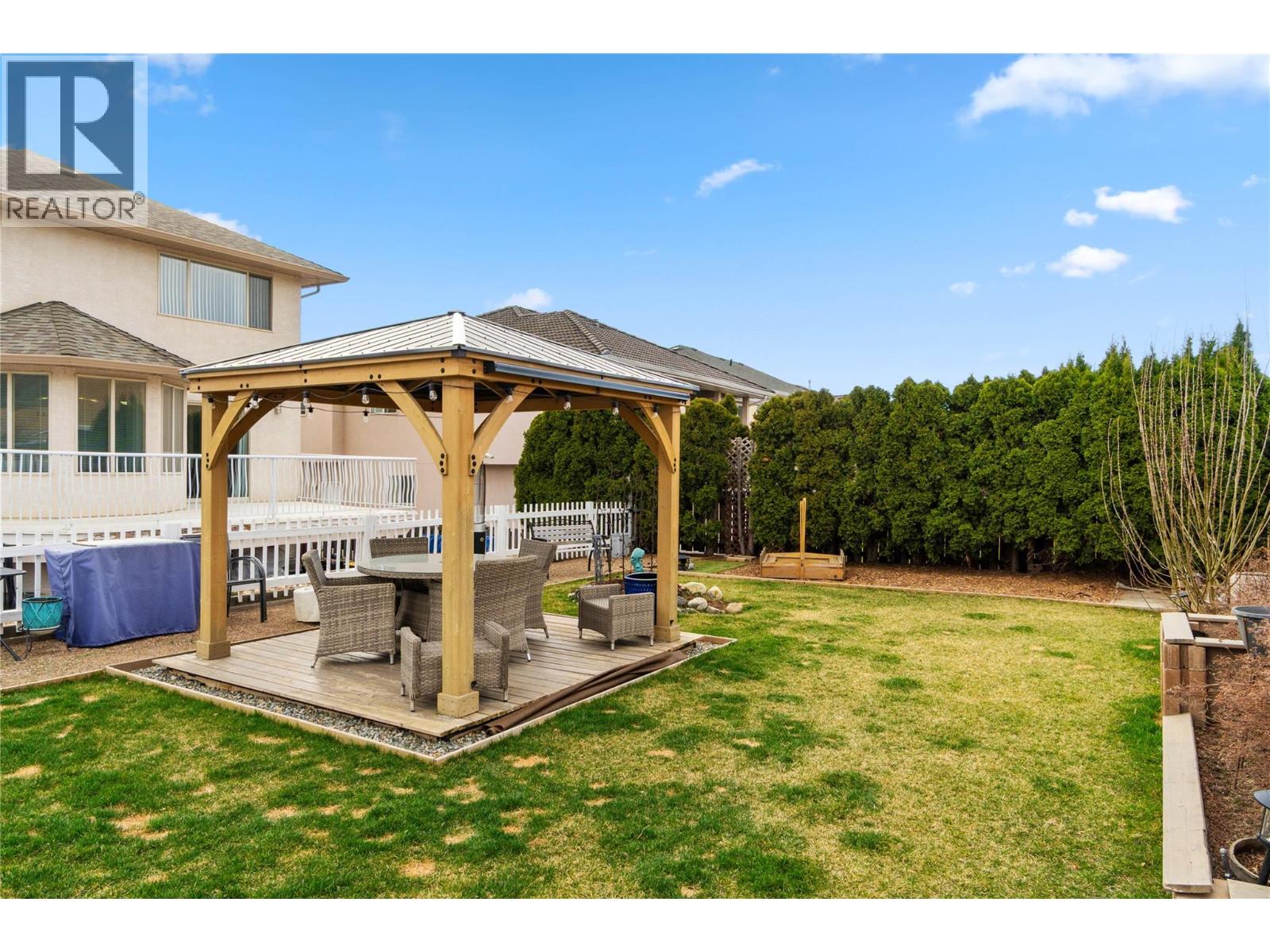 1153 14th Street, Kamloops