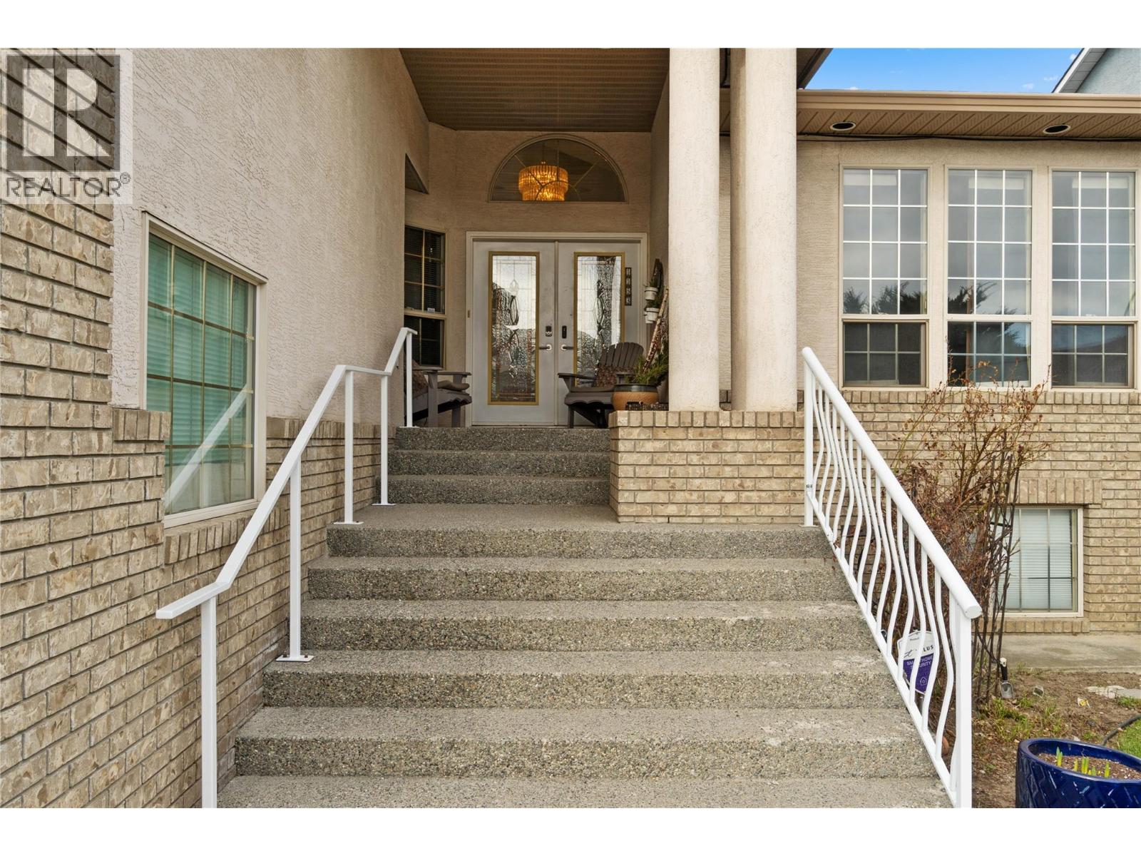 1153 14th Street, Kamloops