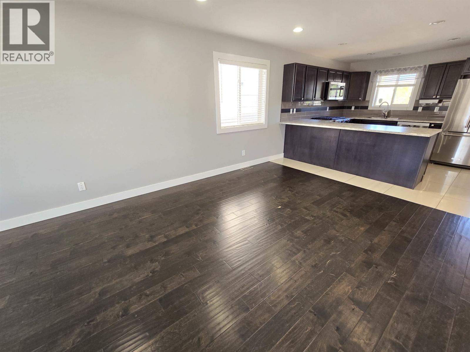 8617 74 STREET - Image 3