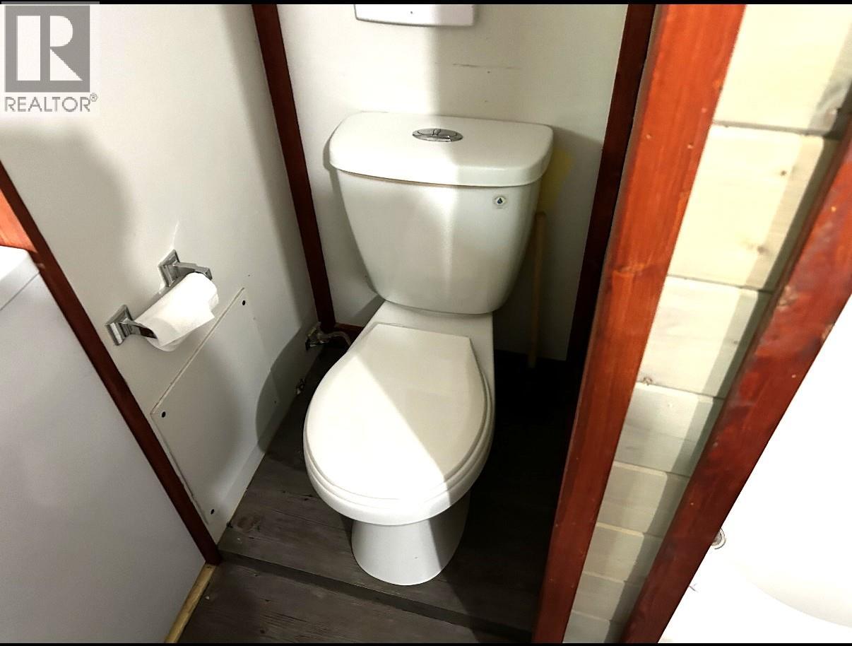 787 Golden Donald Upper Road, Golden