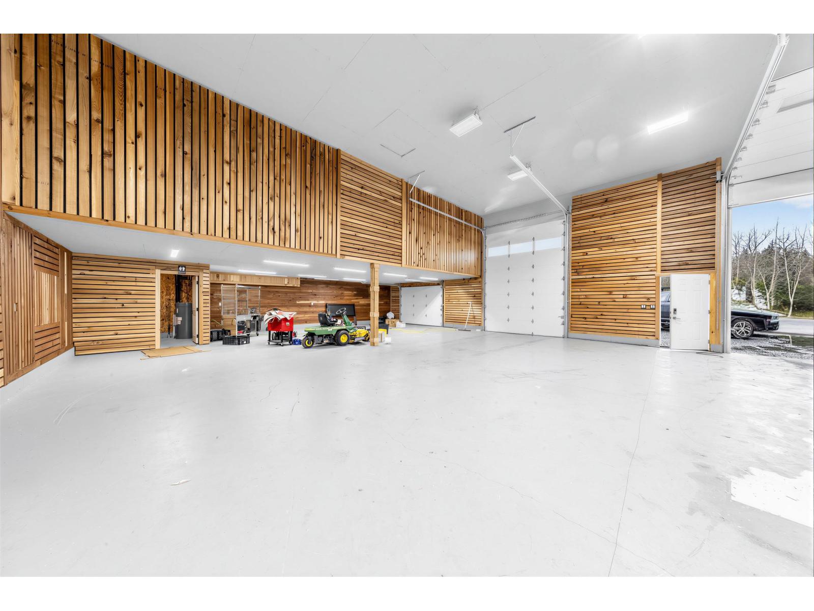 21298 36 AVENUE, Langley