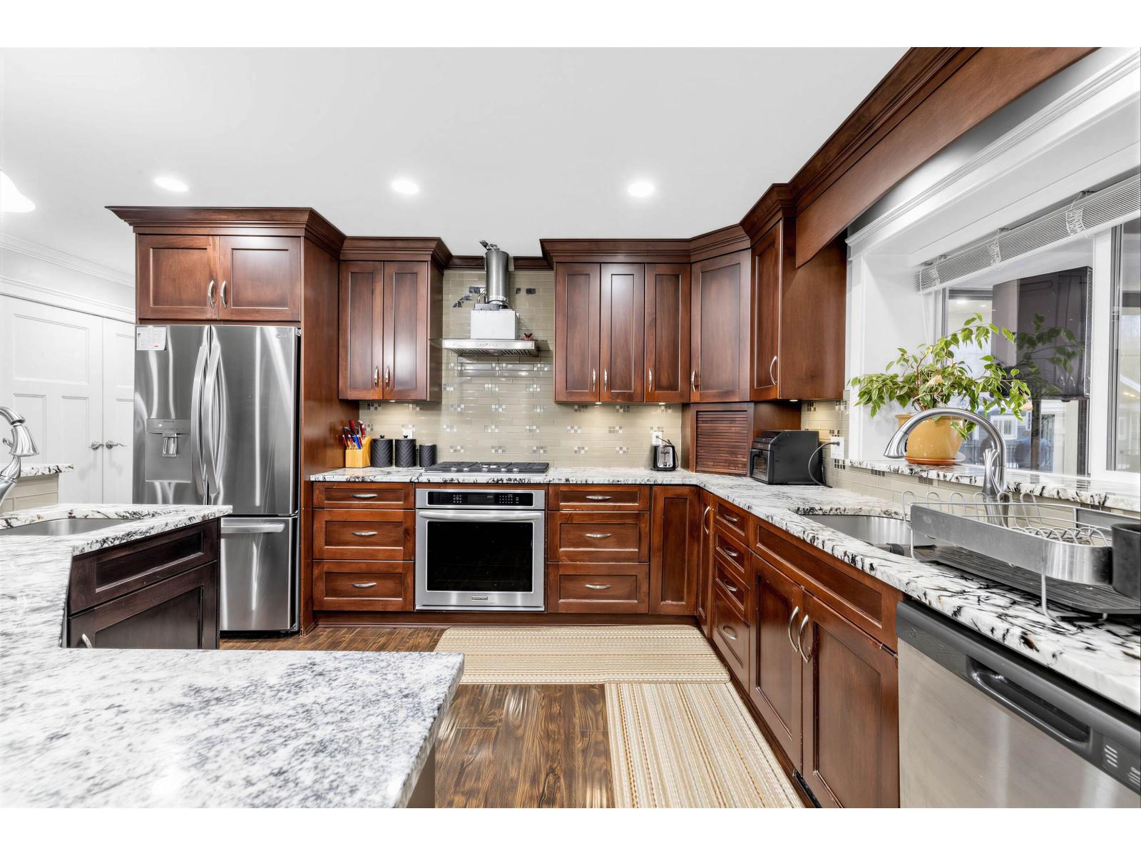 21298 36 AVENUE, Langley