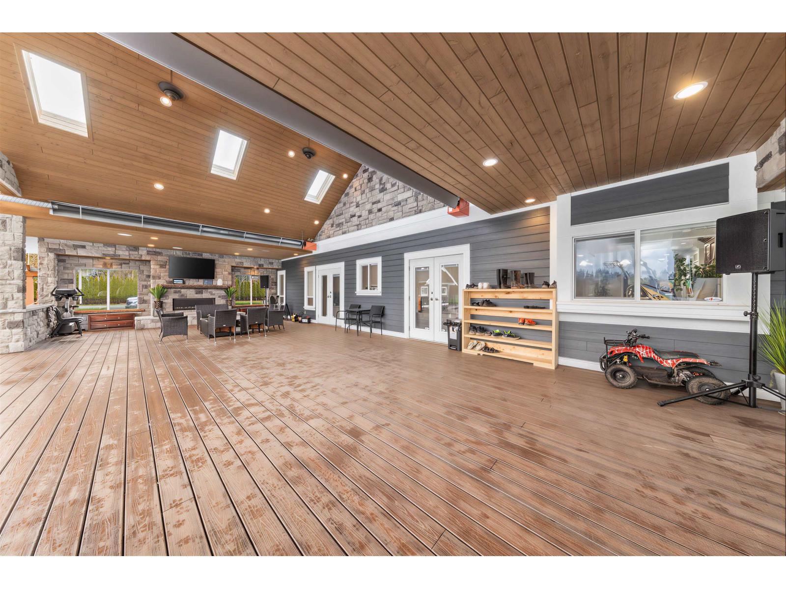 21298 36 AVENUE, Langley