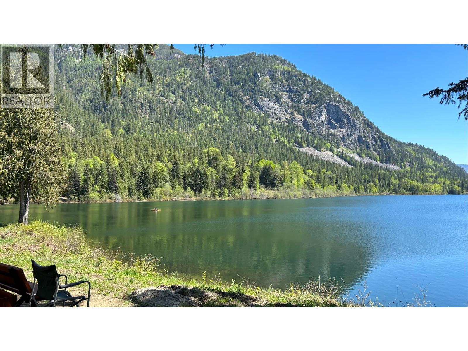 209 ISLAND VIEW Road, Summit Lake