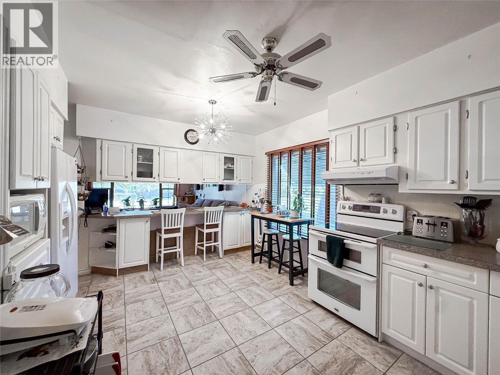 510 10th Avenue, Montrose