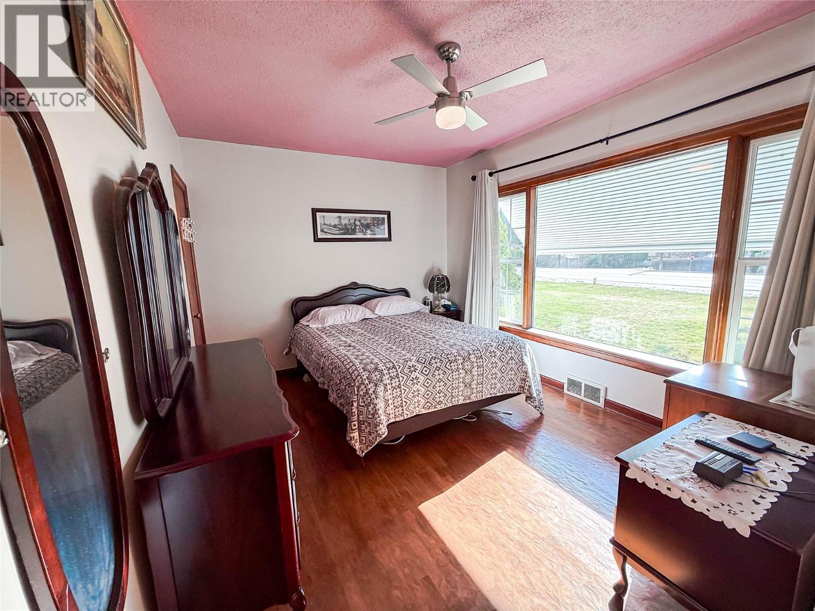 510 10th Avenue, Montrose