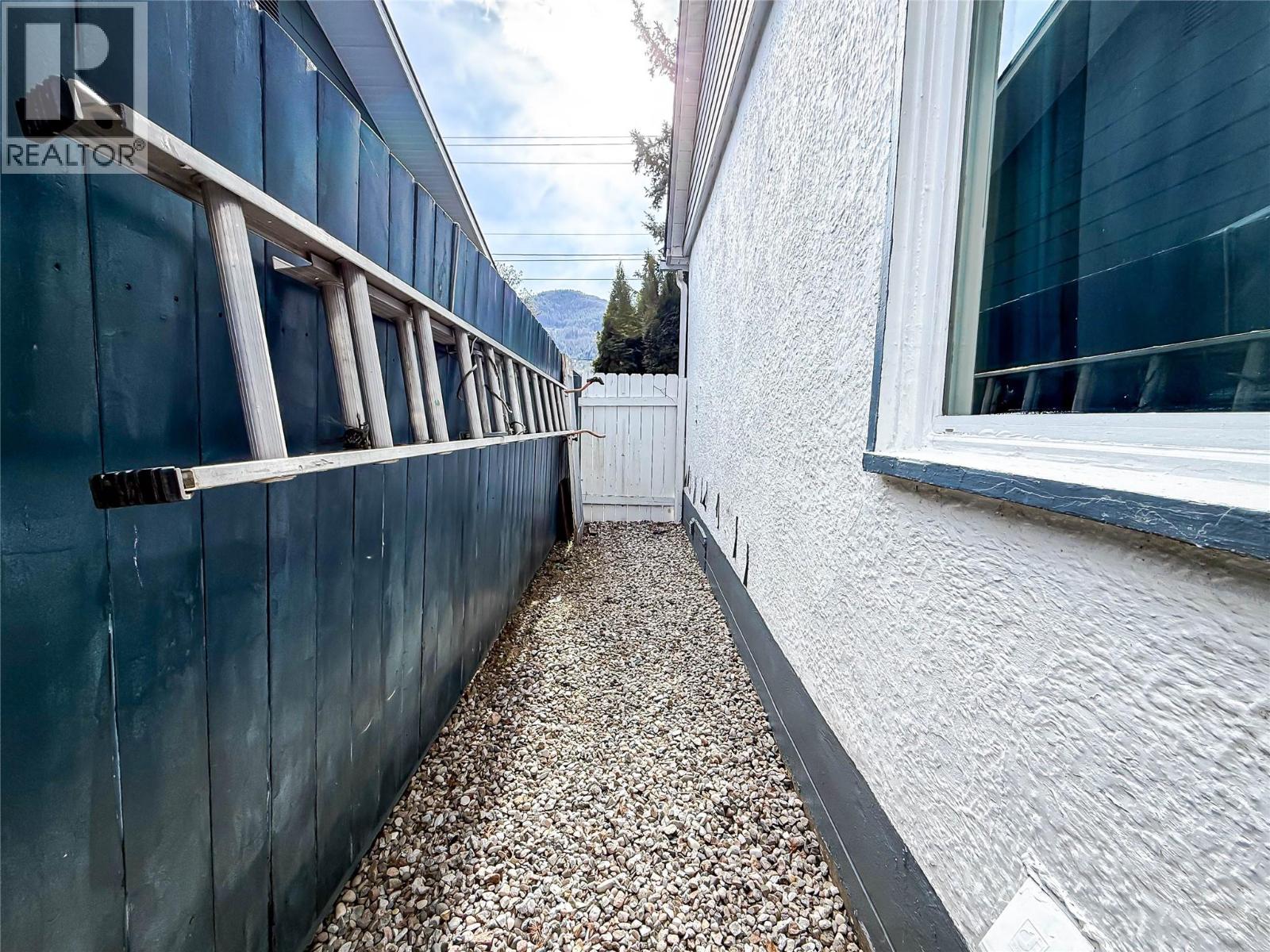 510 10th Avenue, Montrose