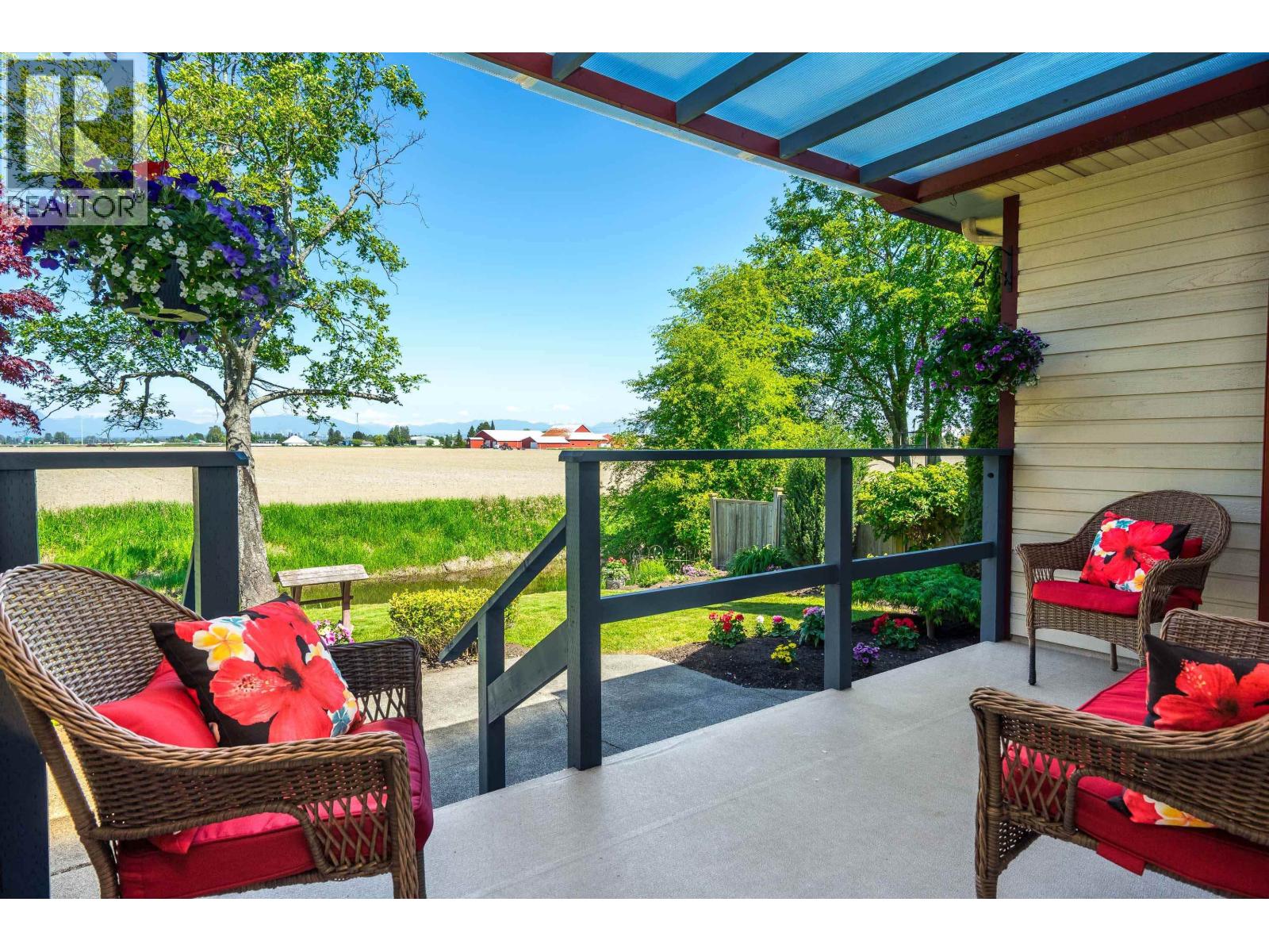 6247 CRESCENT Place, Delta