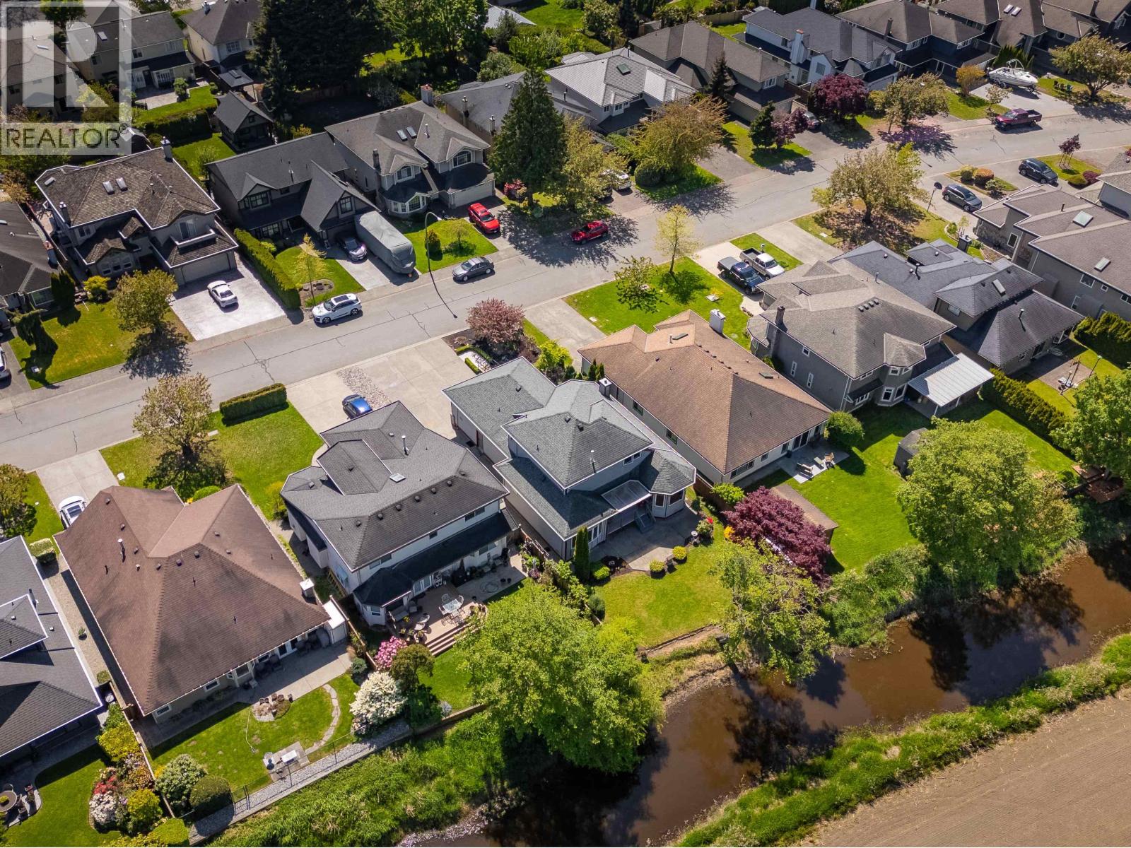 6247 CRESCENT Place, Delta