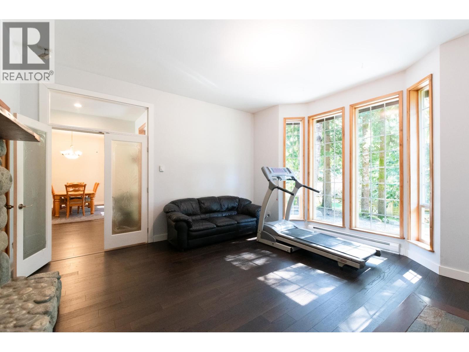6979 SECHELT INLET ROAD, Sechelt