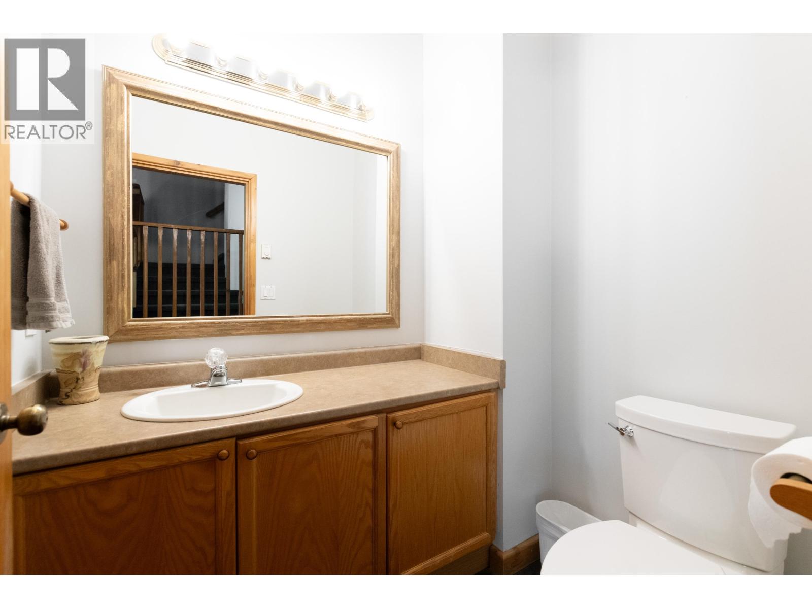 6979 SECHELT INLET ROAD, Sechelt