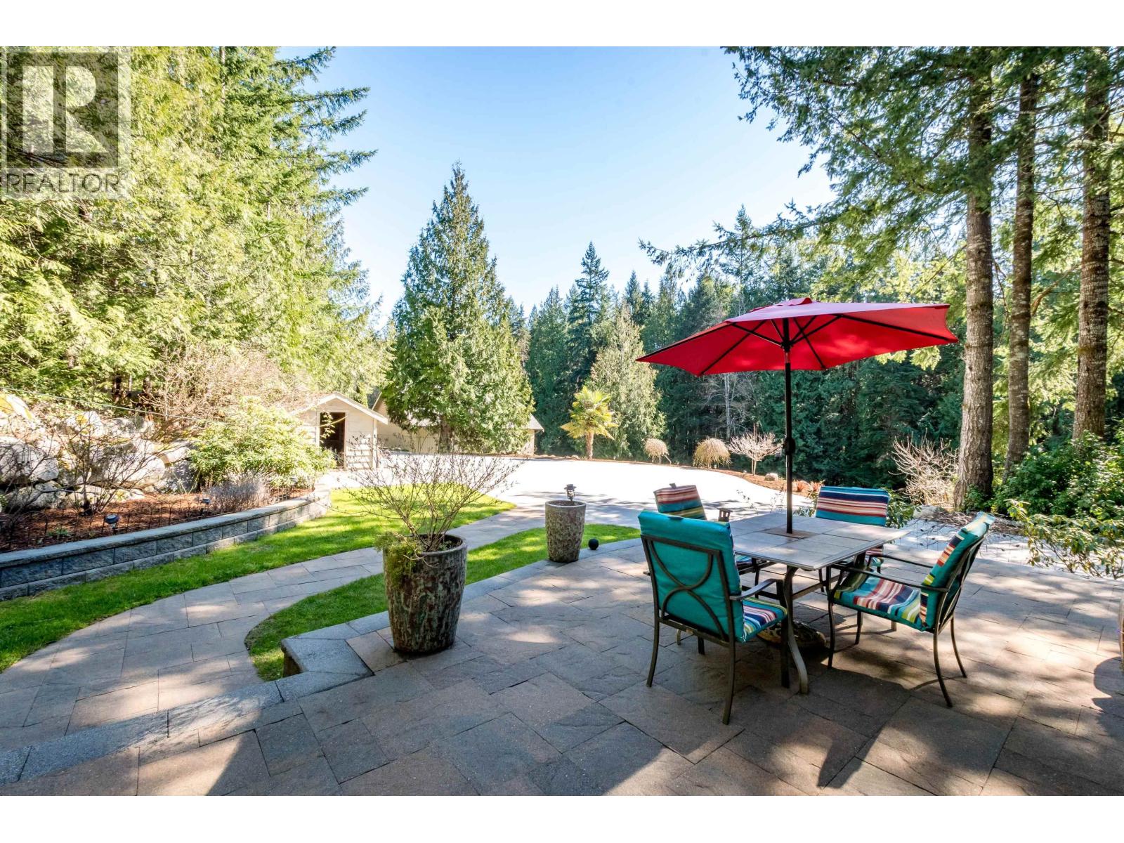 6979 SECHELT INLET ROAD, Sechelt