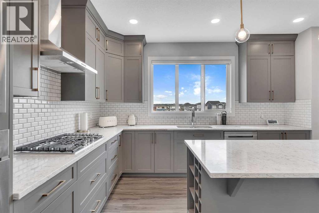 Single Family House for Sale in  Carringvue Manor NW Carrington Calgary 