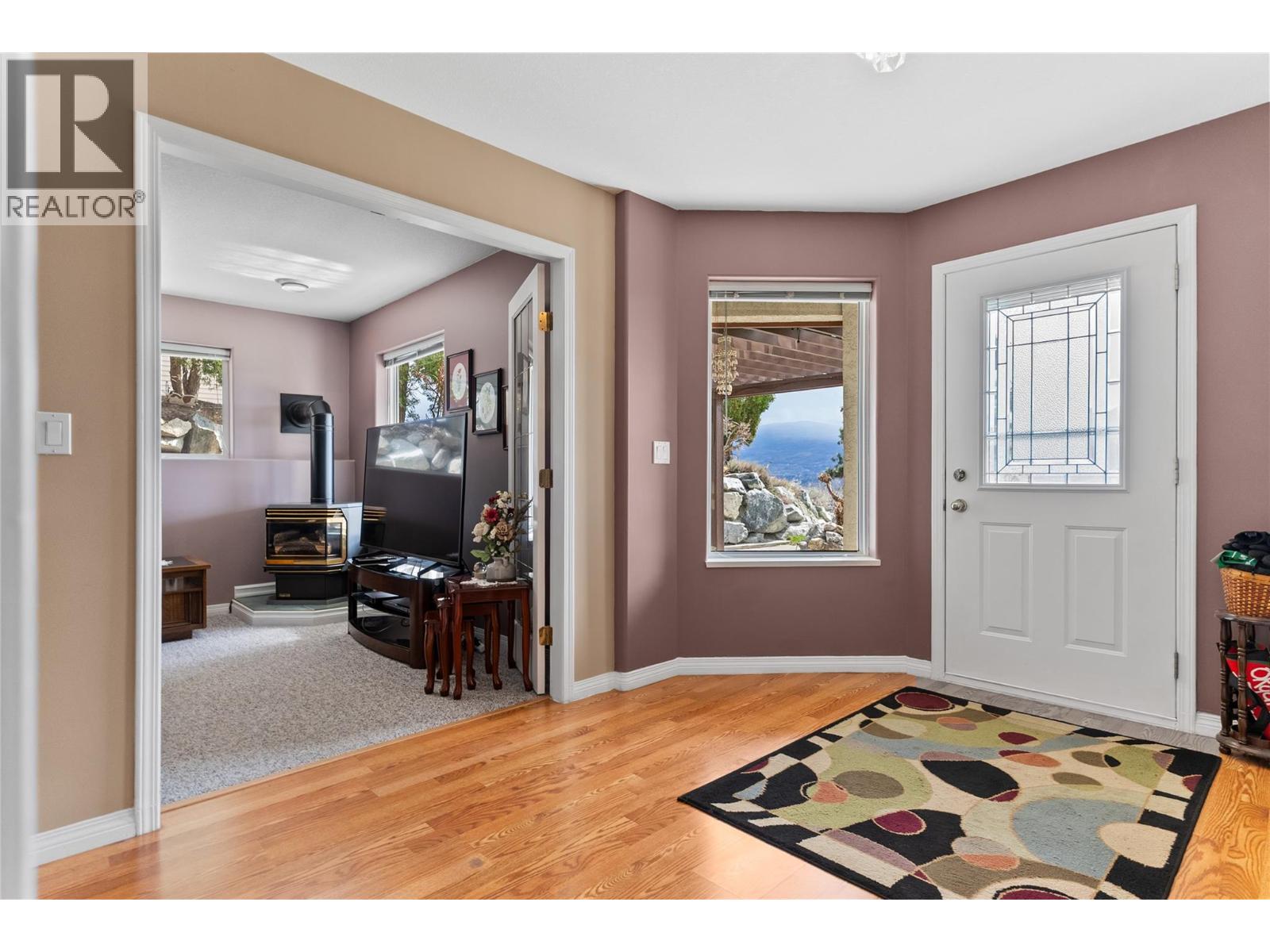 1350 Gregory Road, West Kelowna