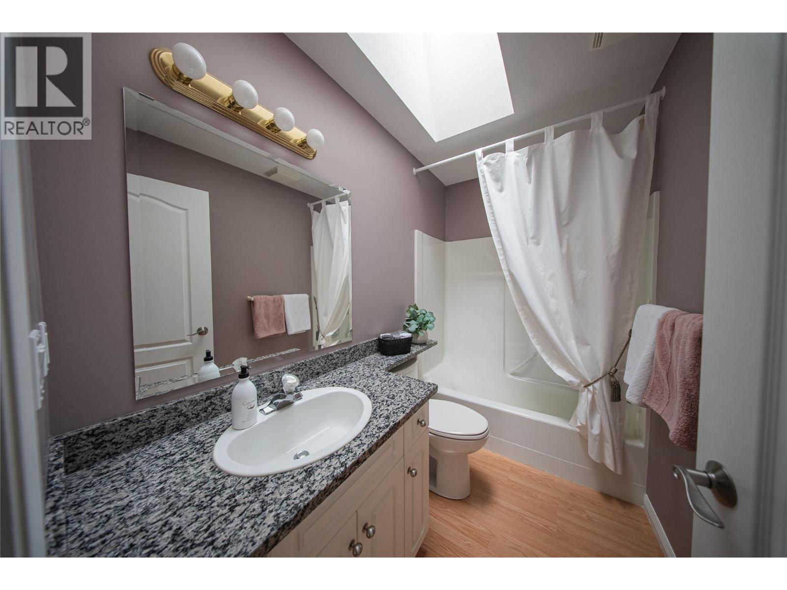 1350 Gregory Road, West Kelowna