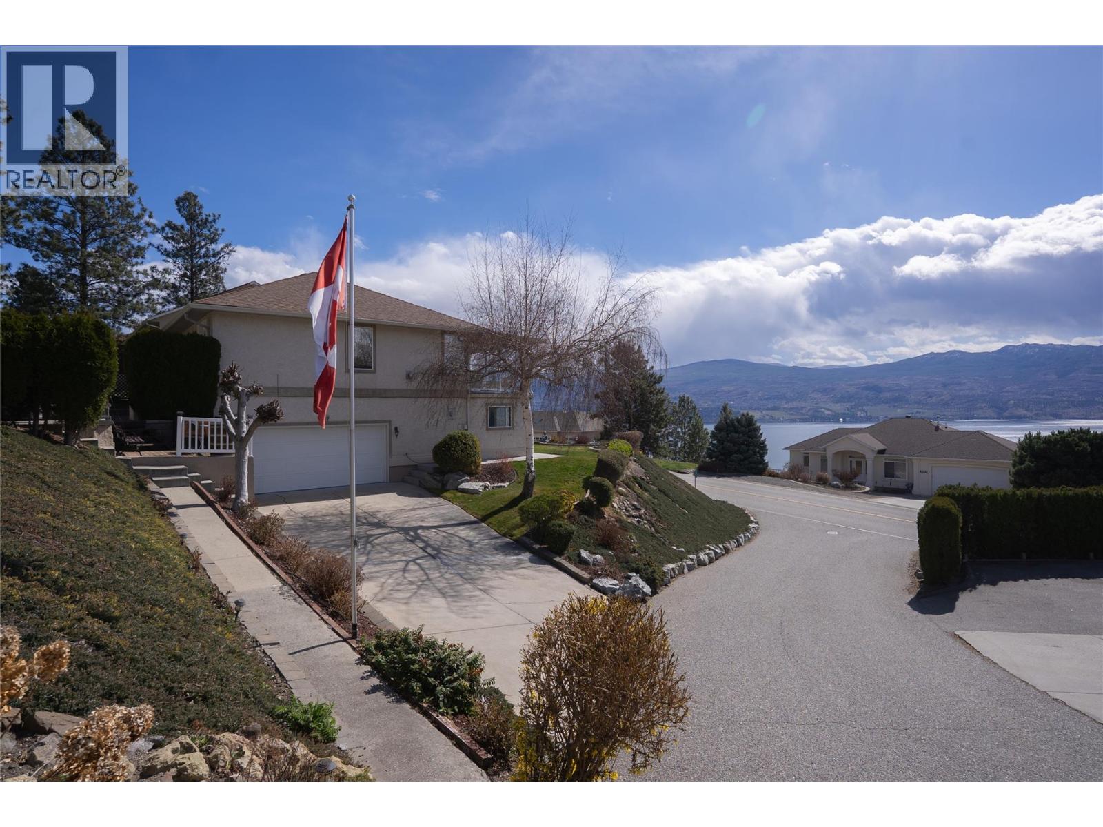 1350 Gregory Road, West Kelowna