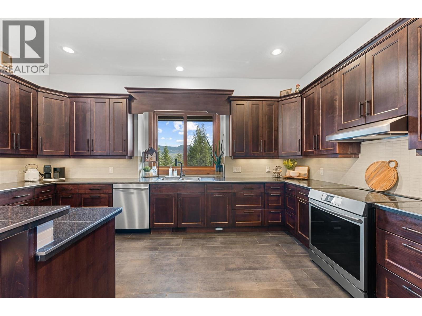 1898 CARDINAL CREEK ROAD - 20