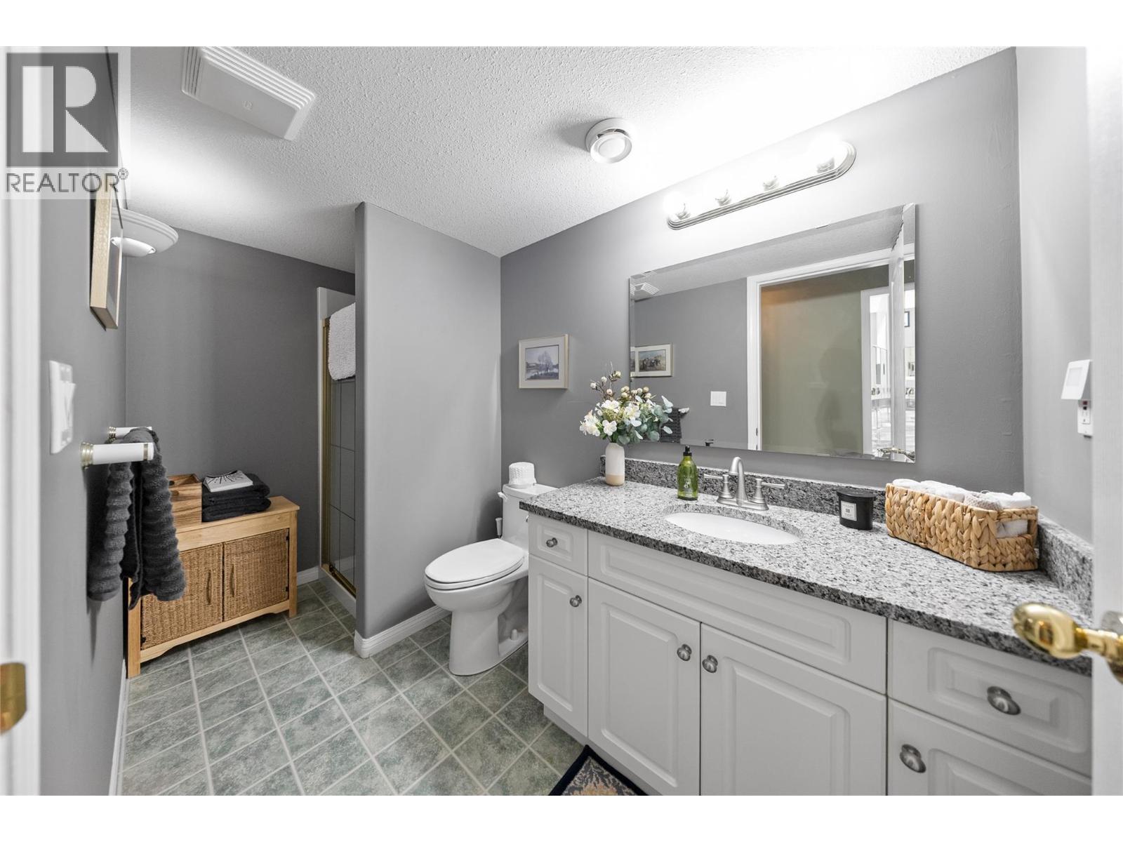 1350 Gregory Road, West Kelowna