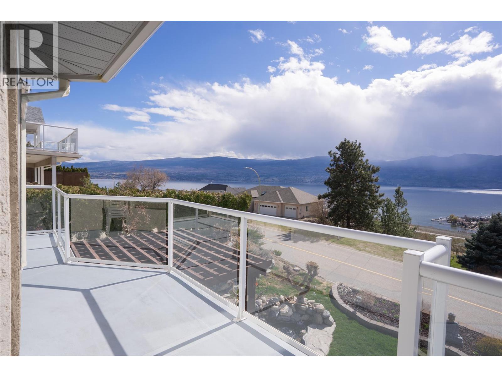 1350 Gregory Road, West Kelowna