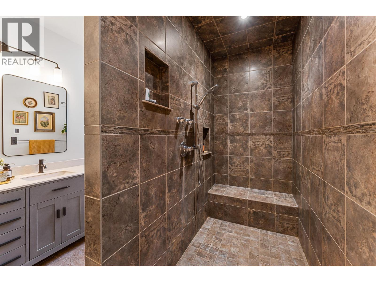 1898 CARDINAL CREEK ROAD - 27