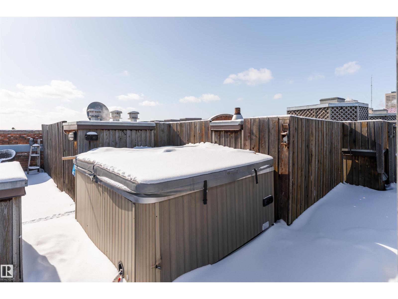 #301 10141 95 ST NW, Edmonton