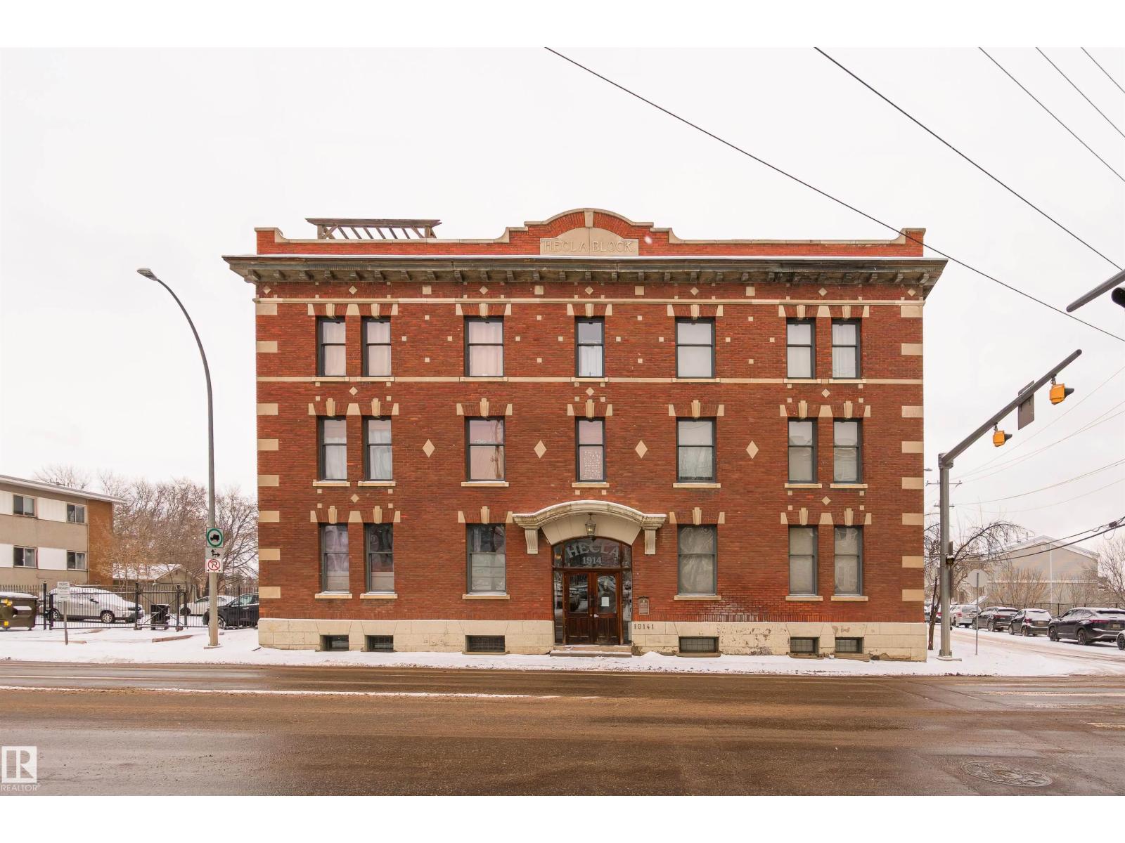 #301 10141 95 ST NW, Edmonton