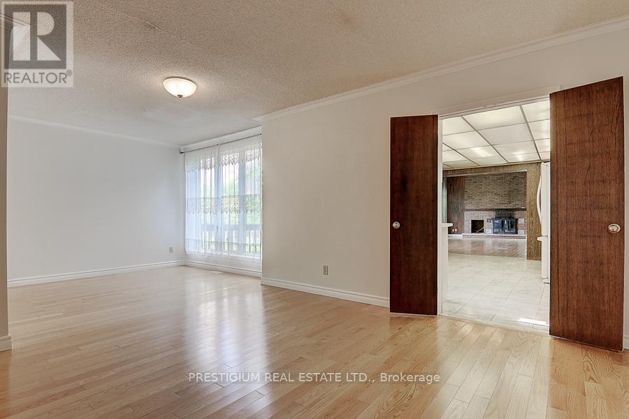 57 LAURELEAF ROAD - 12