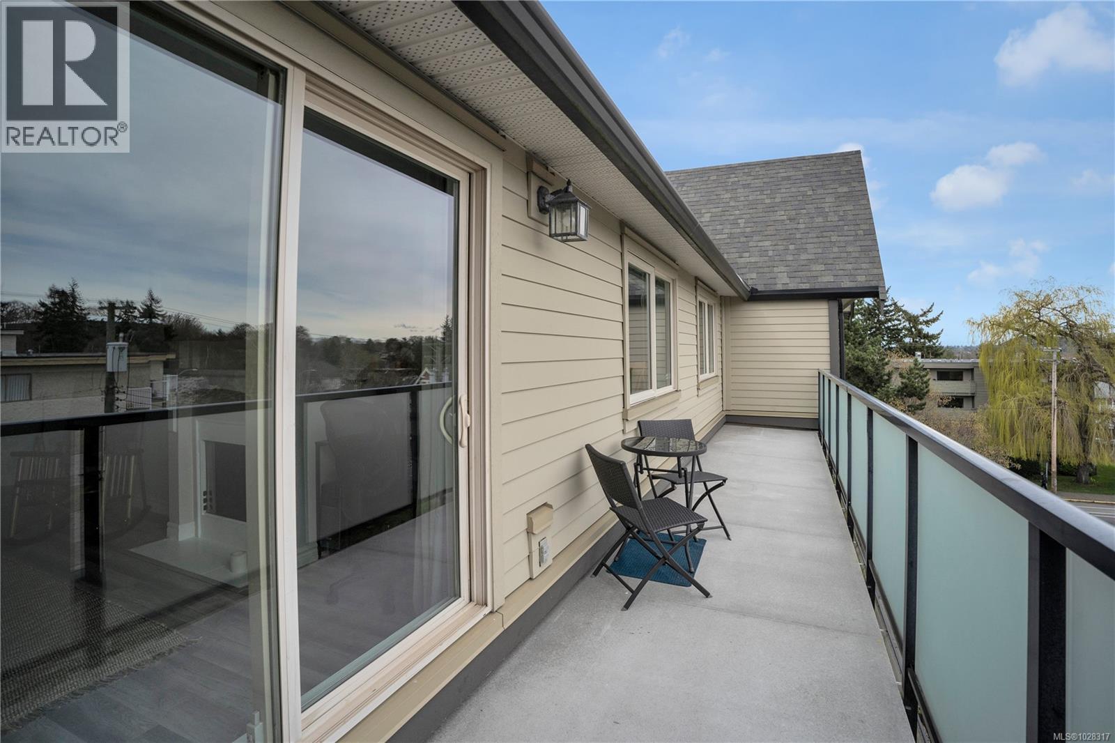 408 1436 Harrison St, Victoria