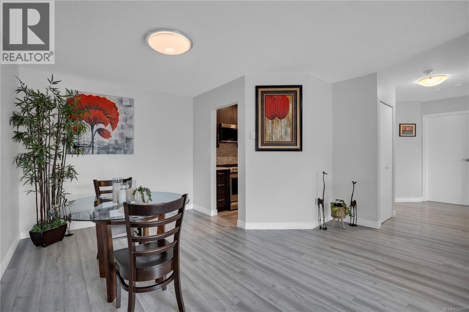 408 1436 Harrison St, Victoria