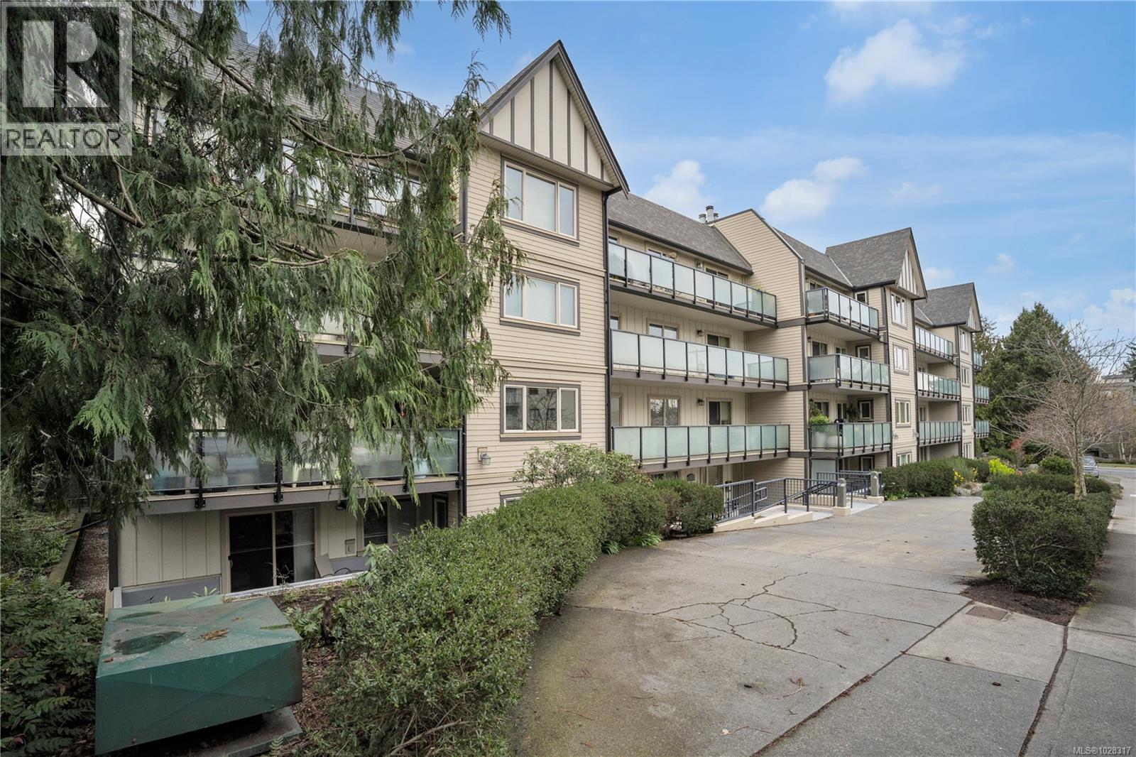 408 1436 Harrison St, Victoria