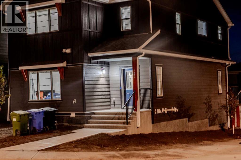 Single Family House for Sale in  Verity Manor SW Alpine Park Calgary 