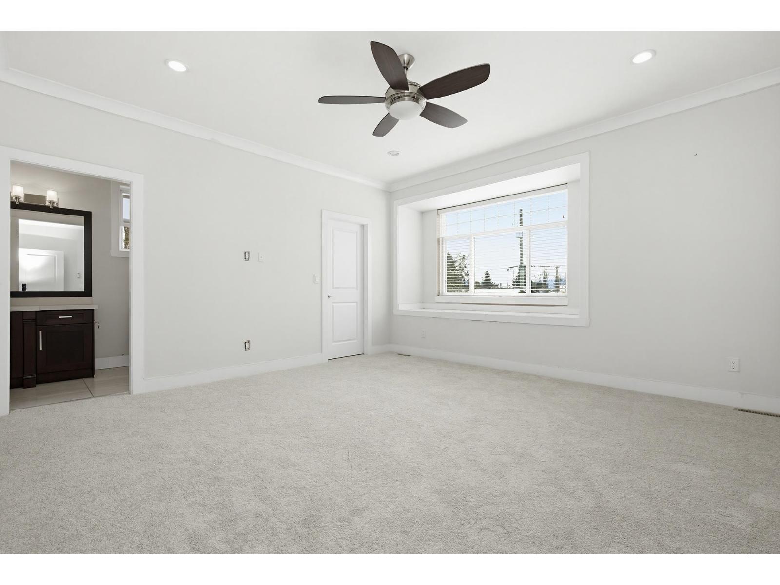 32141 HILLCREST AVENUE, Mission