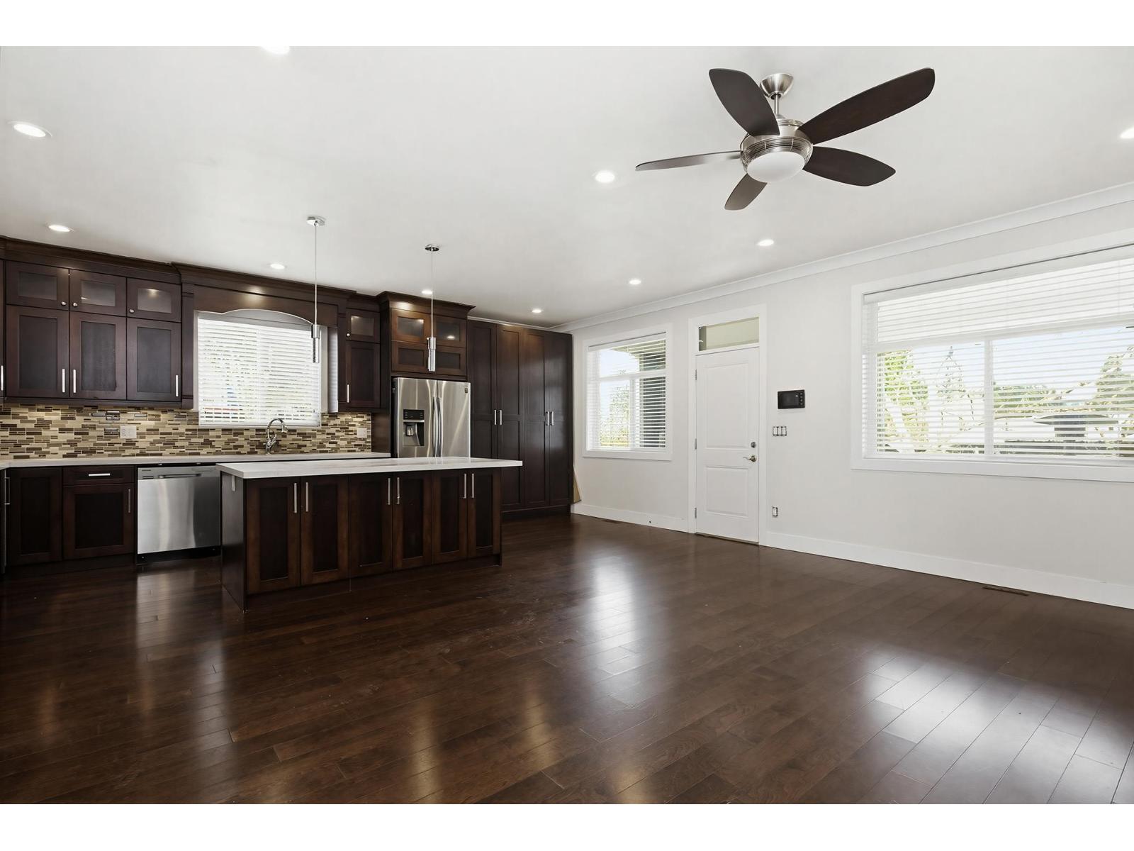 32141 HILLCREST AVENUE, Mission