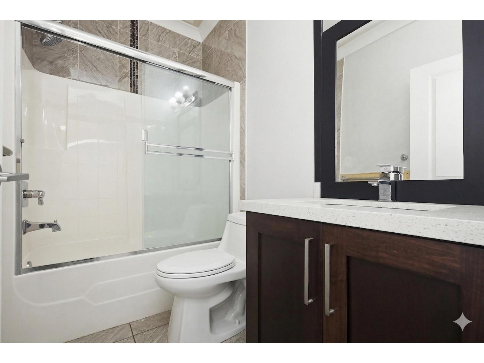 32141 HILLCREST AVENUE, Mission