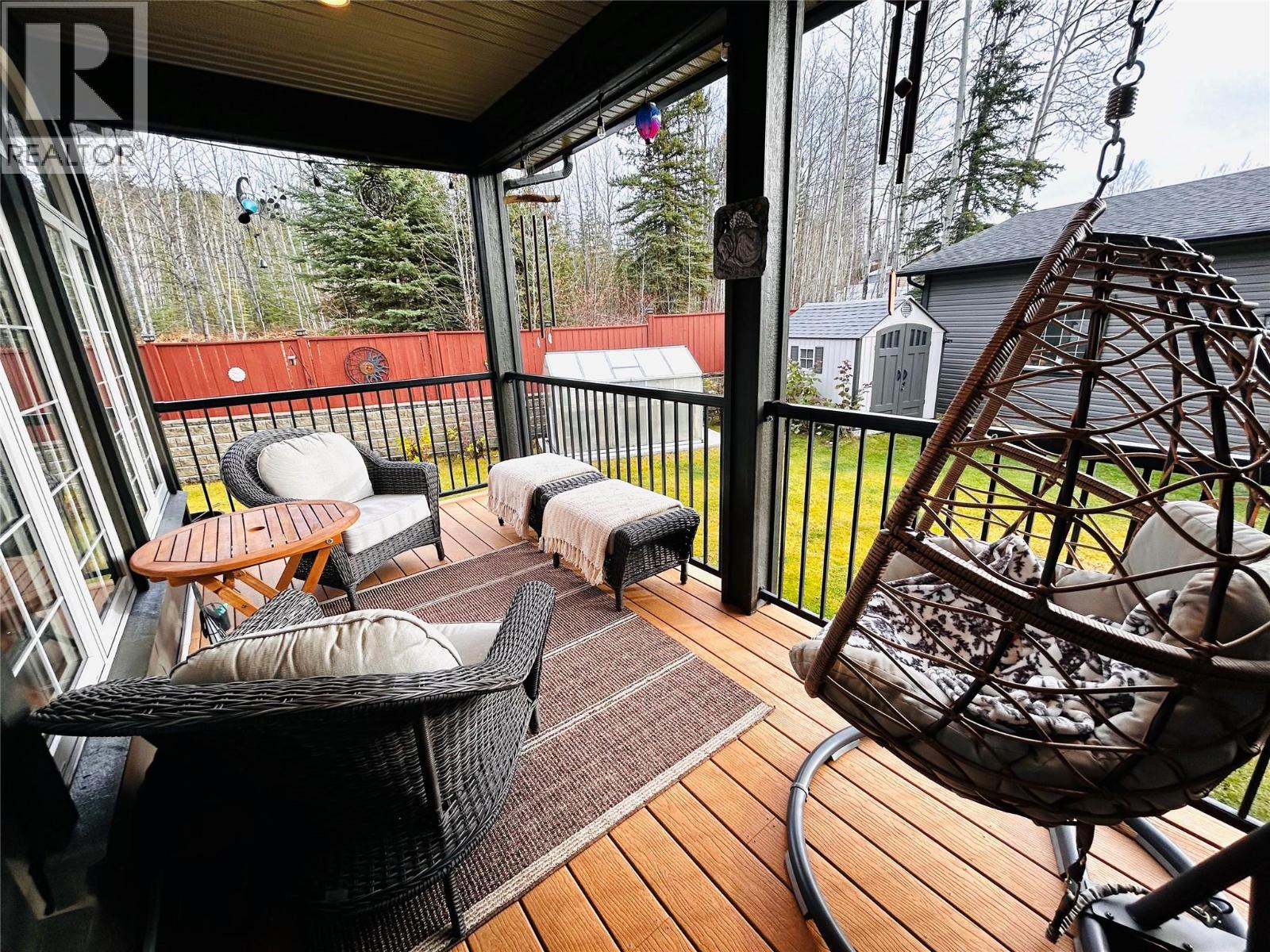 276 WAPITI CRESCENT - 12