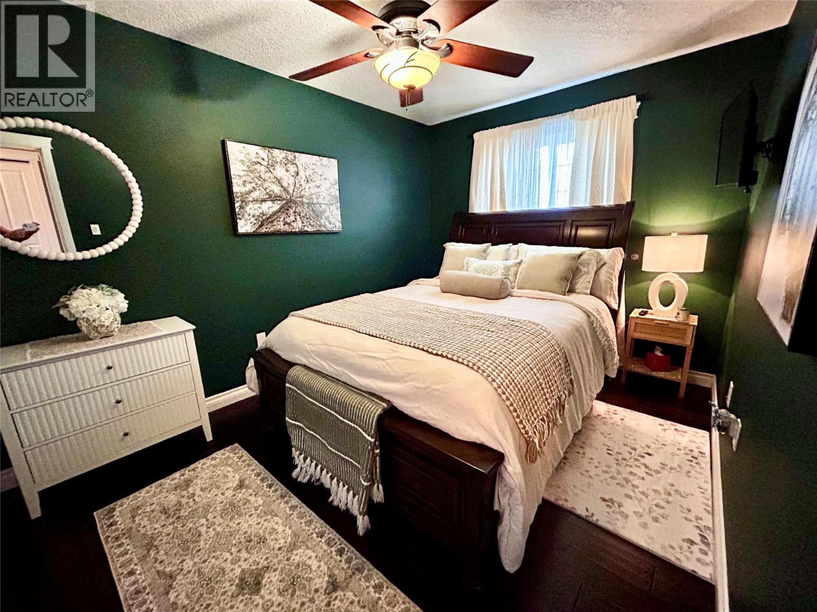 276 WAPITI CRESCENT - 29