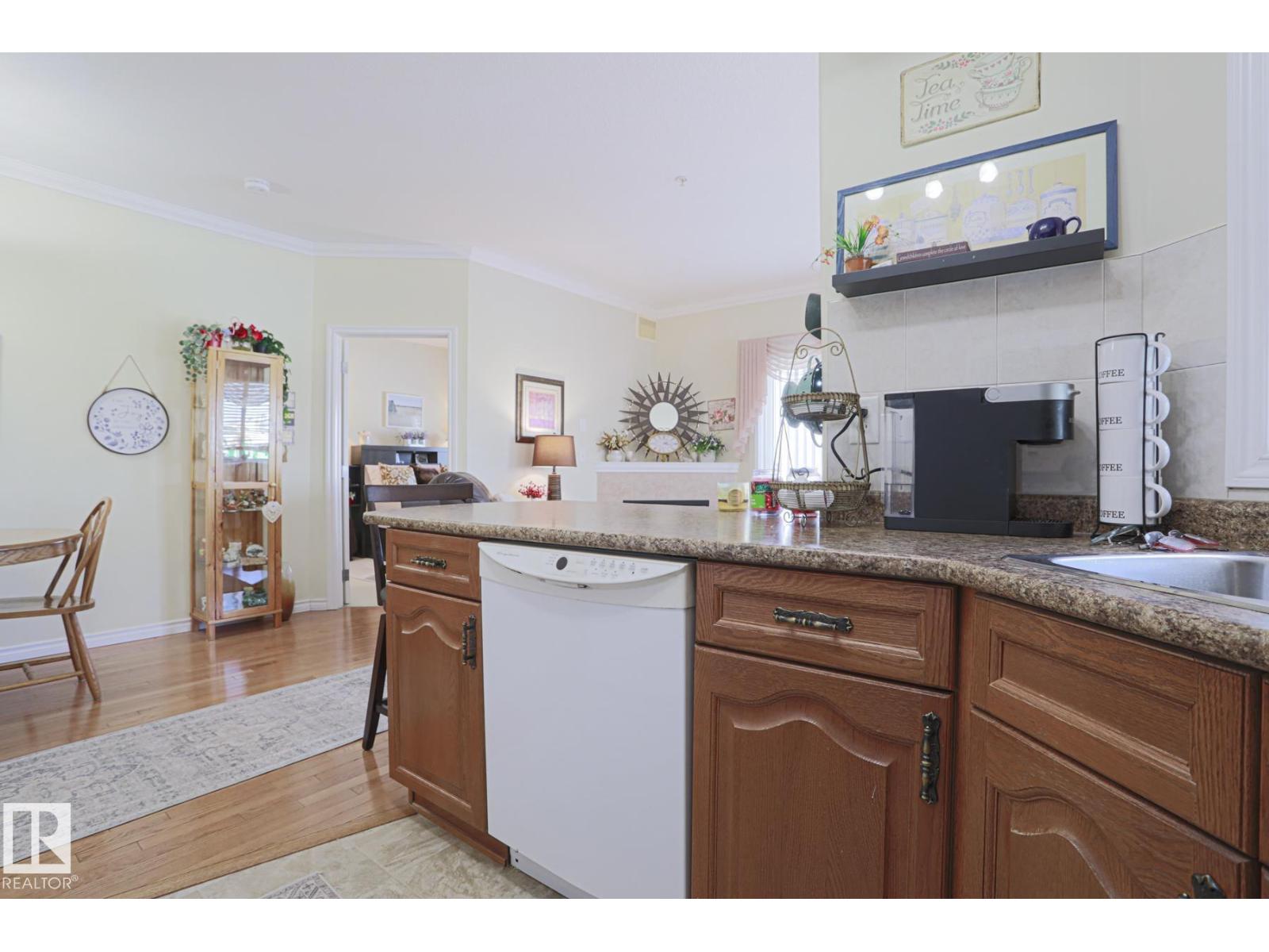 #314 8528 82 AV NW, Edmonton