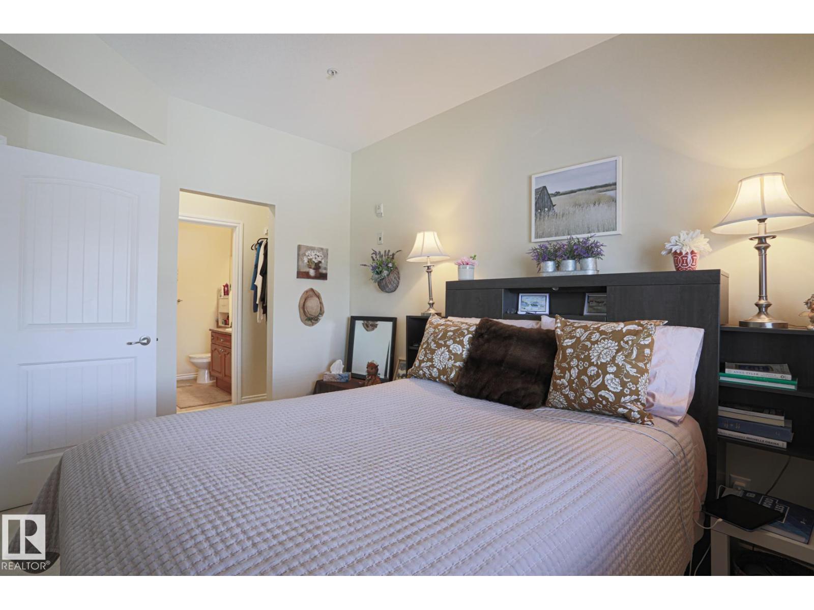 #314 8528 82 AV NW, Edmonton