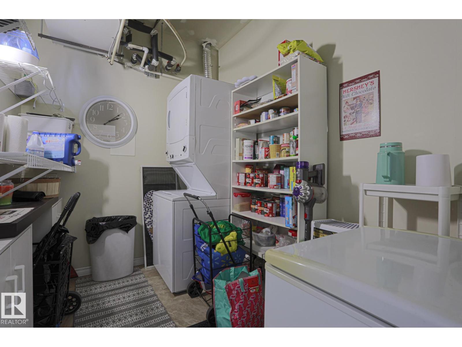 #314 8528 82 AV NW - 28
