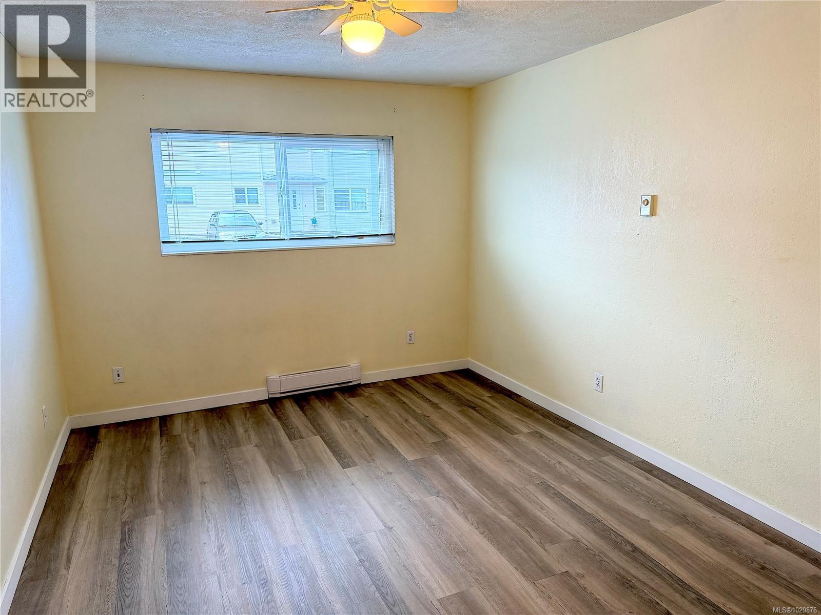 #103 2425 Lewis St - 18