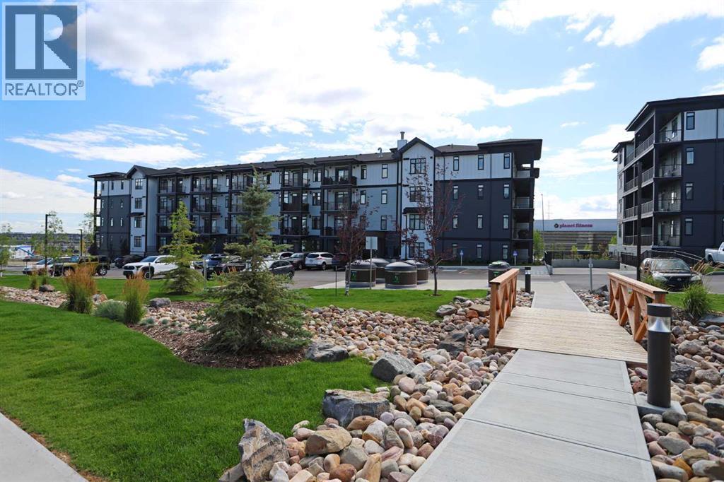 #413 20 SAGE HILL WALK NW - 1