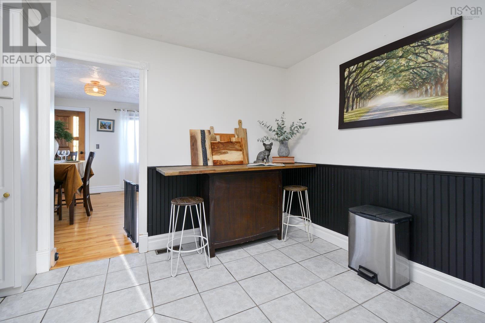 Property 32 of 40 of 100 BORDEN Street