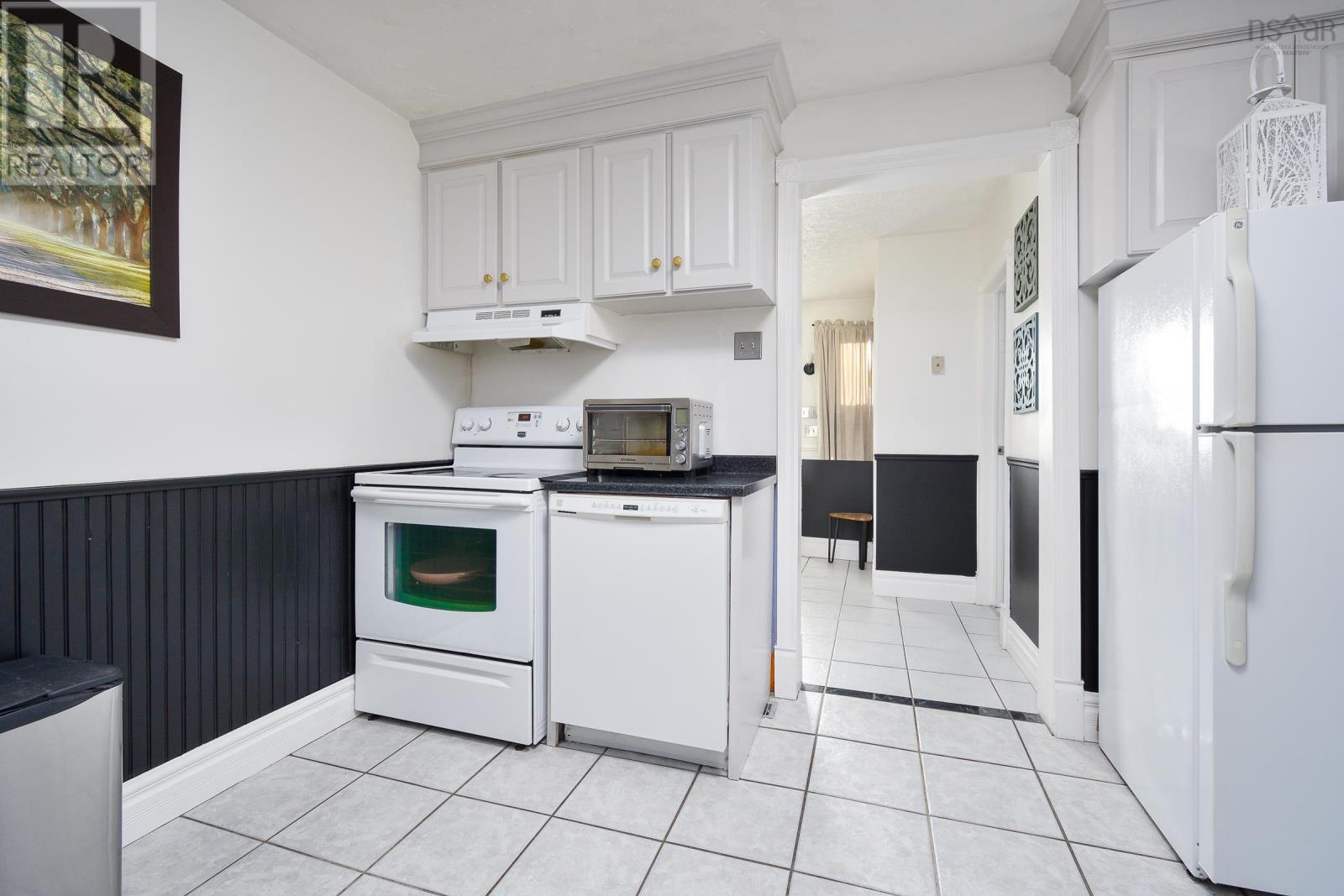 Property 30 of 40 of 100 BORDEN Street